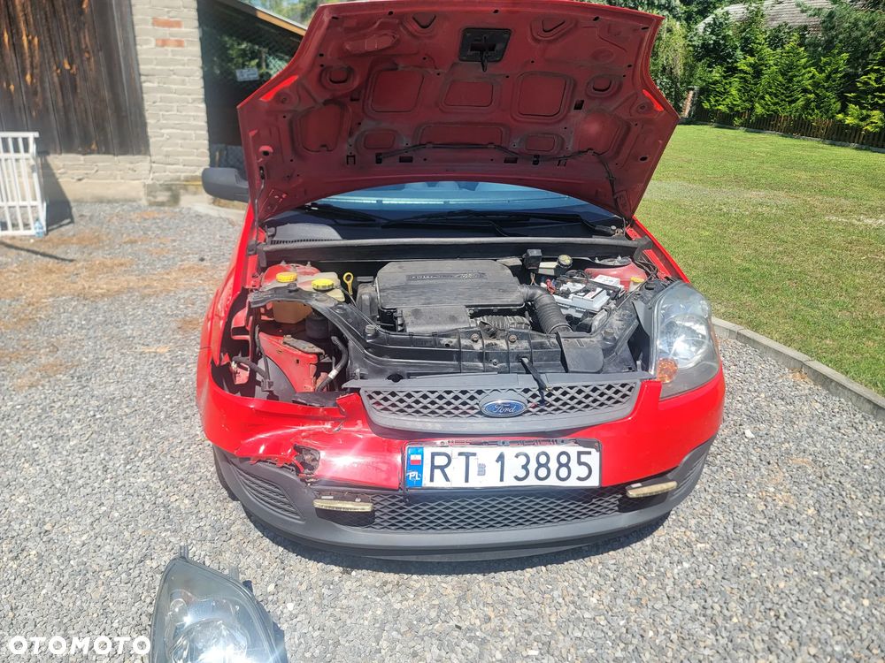 Ford Fiesta 1.3 - 6