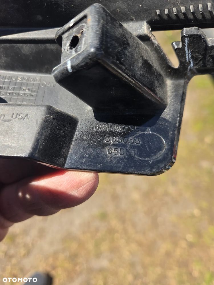 Lewa Kratka Jeep Grand Cherokee SRT Wk2 68148735A Lewa Kratka zderzaka przedniego - 9