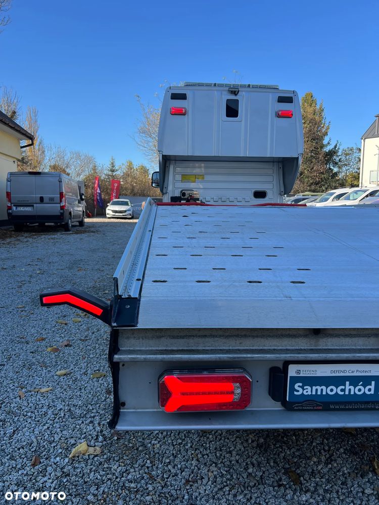 Volkswagen Crafter 2.0 TDI 177KM DSG Laweta Jegger Sypialnia Webasto LED - 13