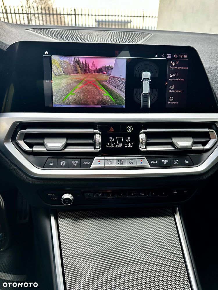 BMW Seria 3 320d xDrive M Sport sport - 13