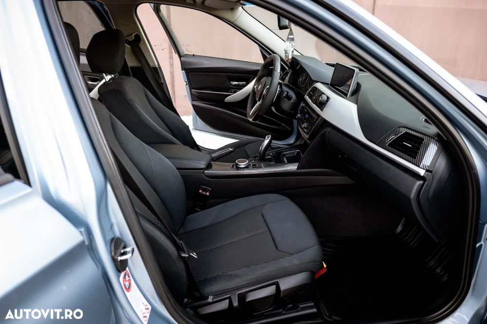 BMW Seria 3 - 22
