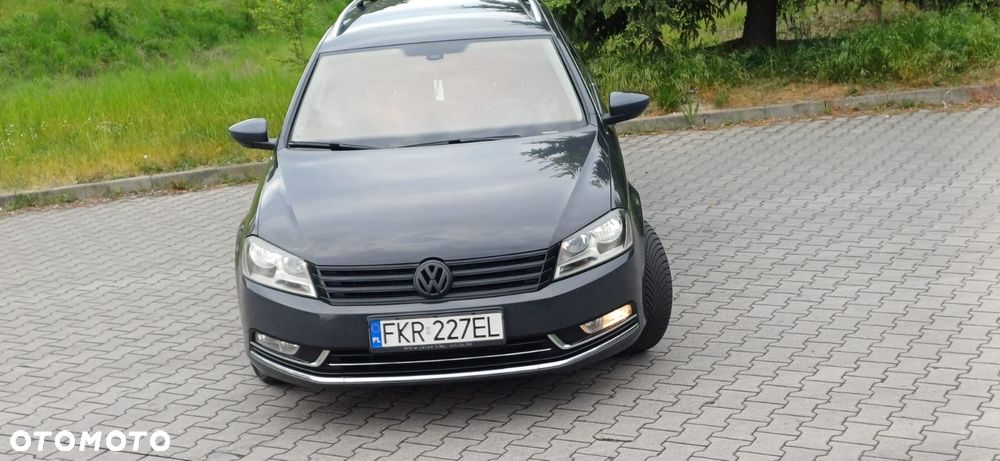 Volkswagen Passat - 5