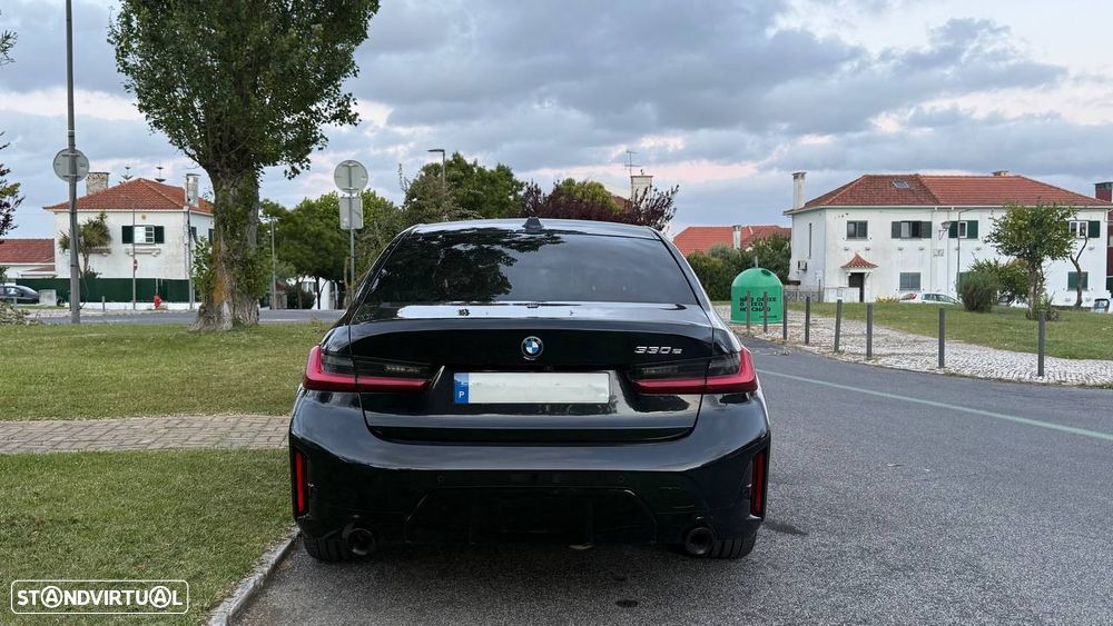 BMW 330 e Aut. M Sport - 4