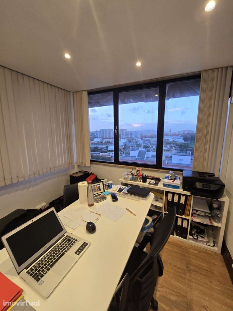 Escritorio Zona Central - Grande imagem: 3/3