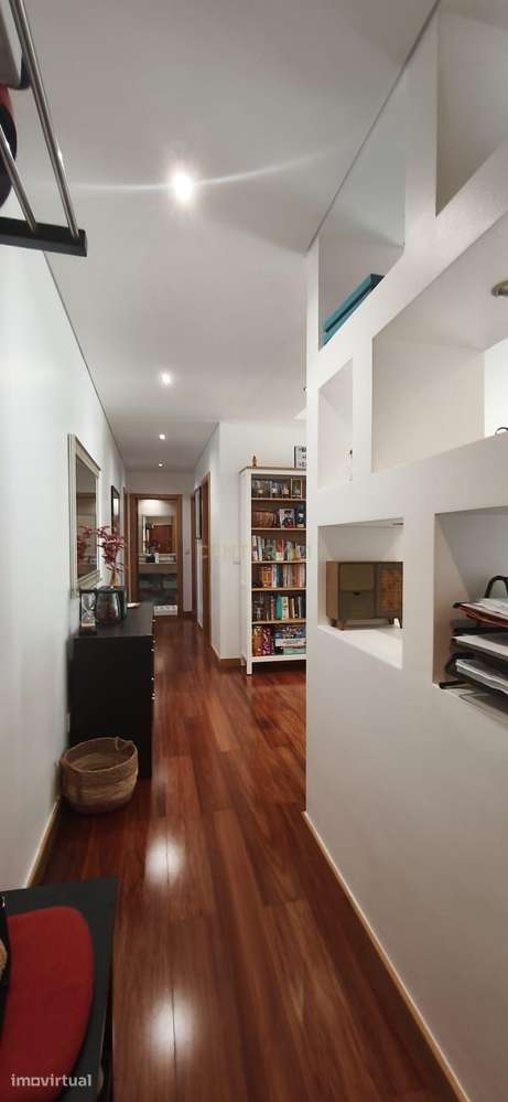 Apartamento, 90 m², Ramada e Caneças - Grande imagem: 2/8
