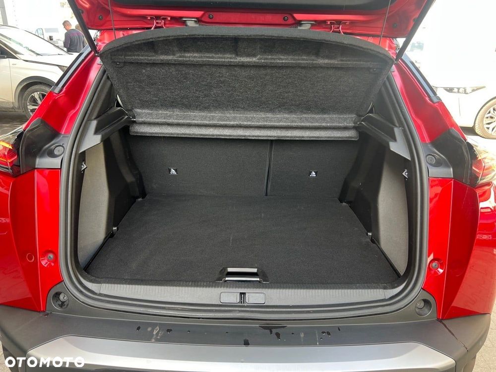 Peugeot 2008 1.2 PureTech GT Line S&S EAT8 - 6