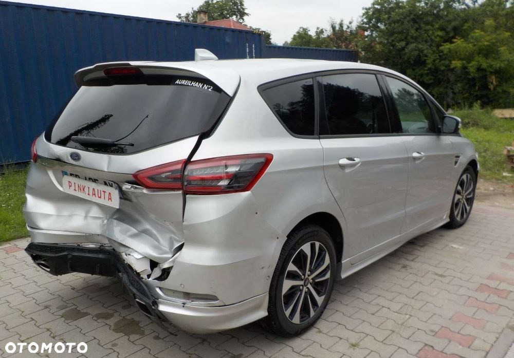 Ford S-Max - 10