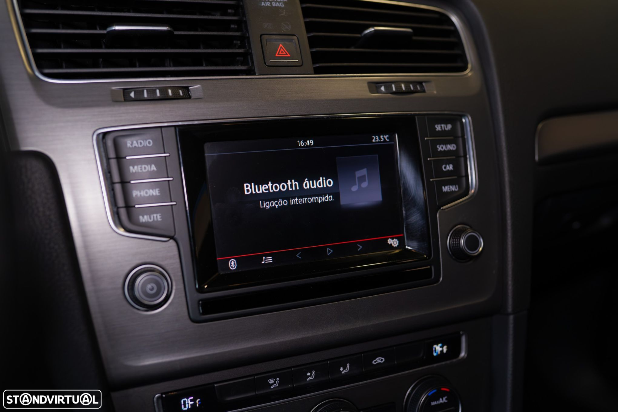 VW Golf 1.6 TDi BlueMotion Trendline - 30