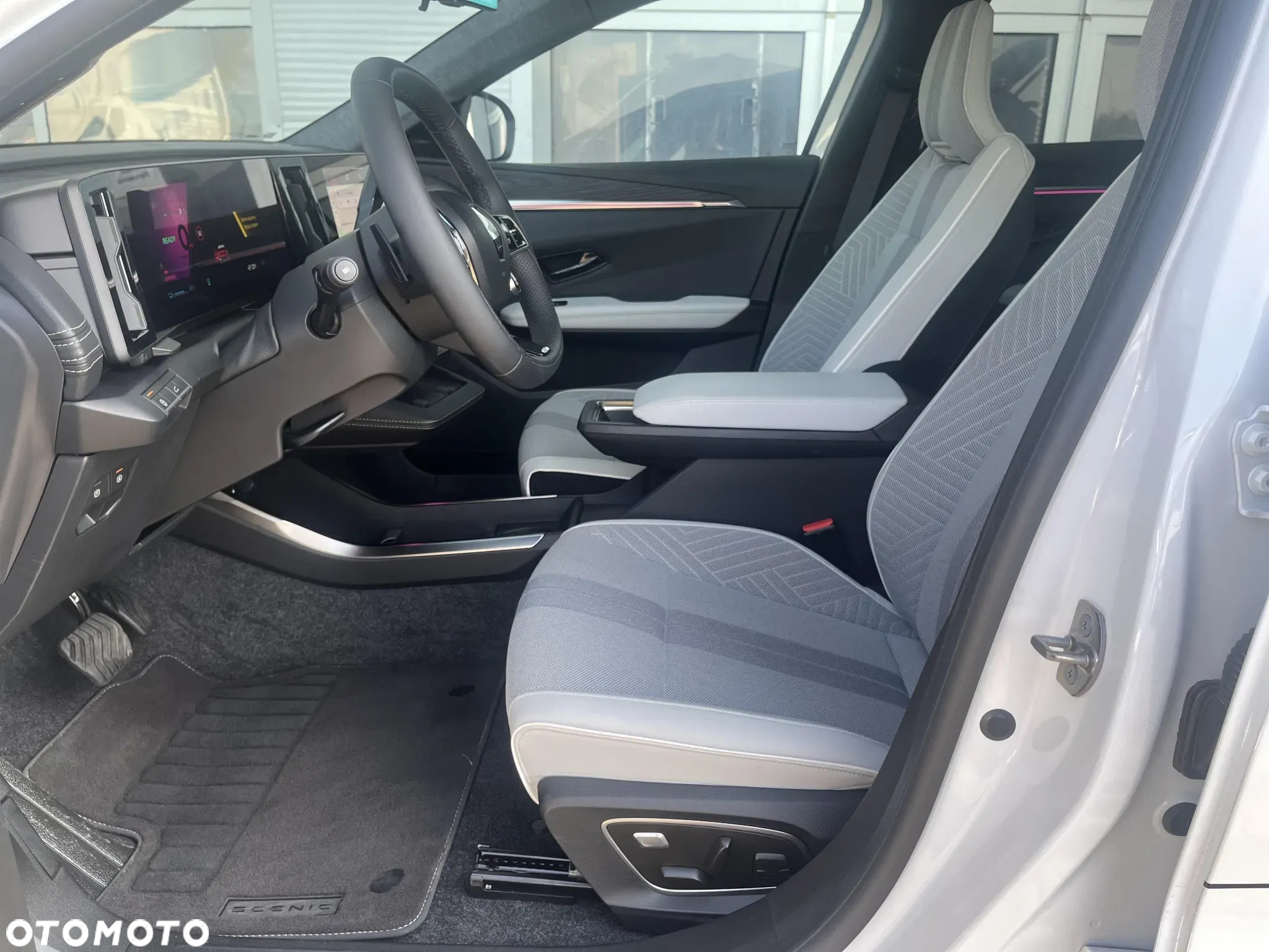 Renault Scenic EV87 Iconic - 19
