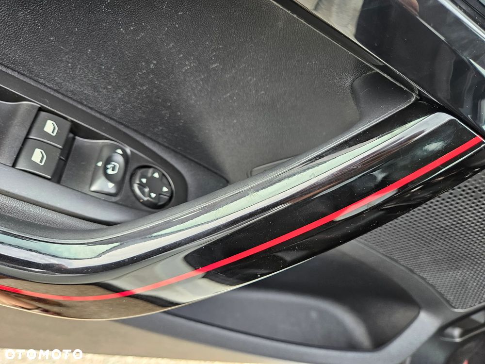 Peugeot 2008 PureTech 110 Stop&Start GT-Line Edition - 15