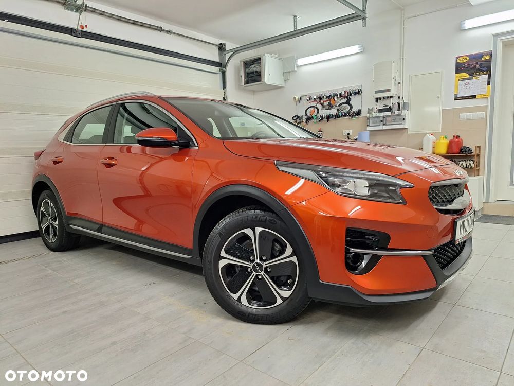 Kia XCeed 1.6 GDI PHEV Business Line DCT - 2