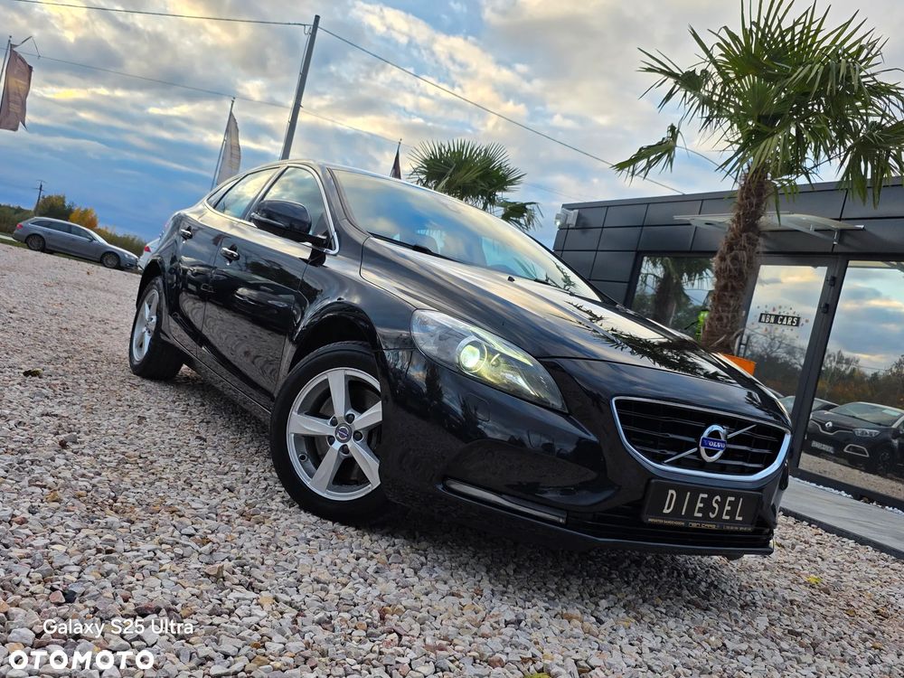 Volvo V40 - 2