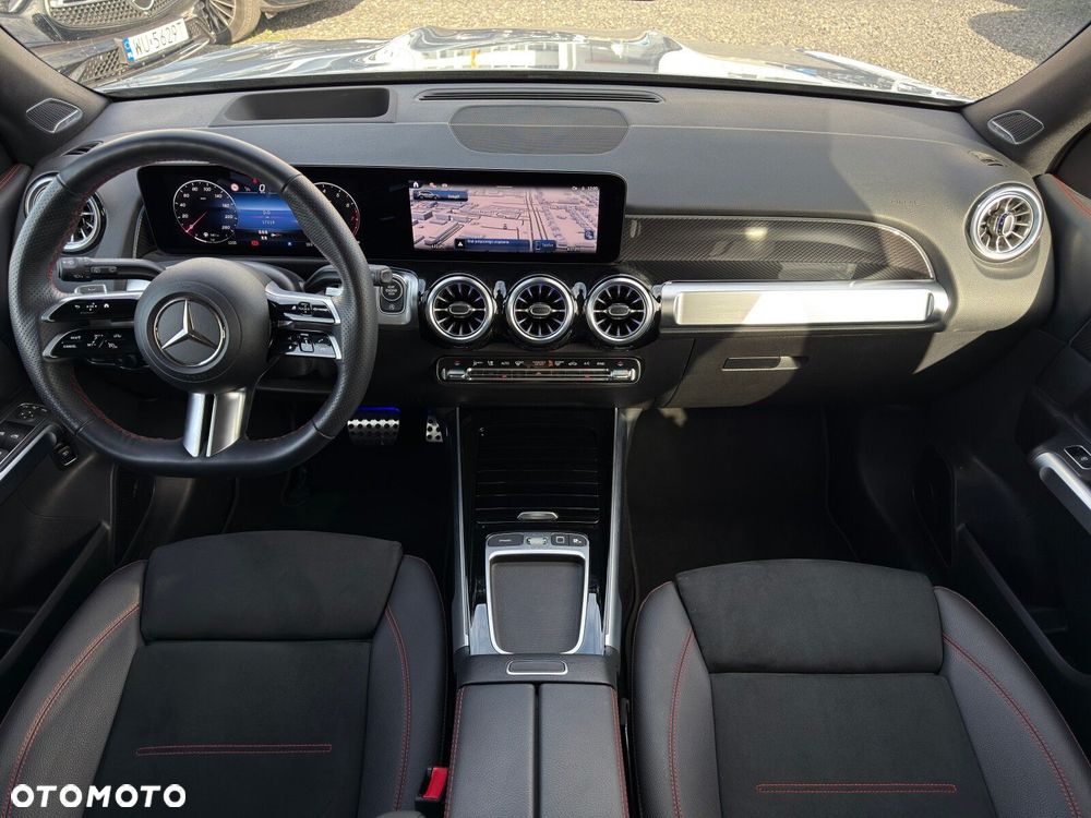 Mercedes-Benz GLB 200 AMG Line 7G-DCT - 19