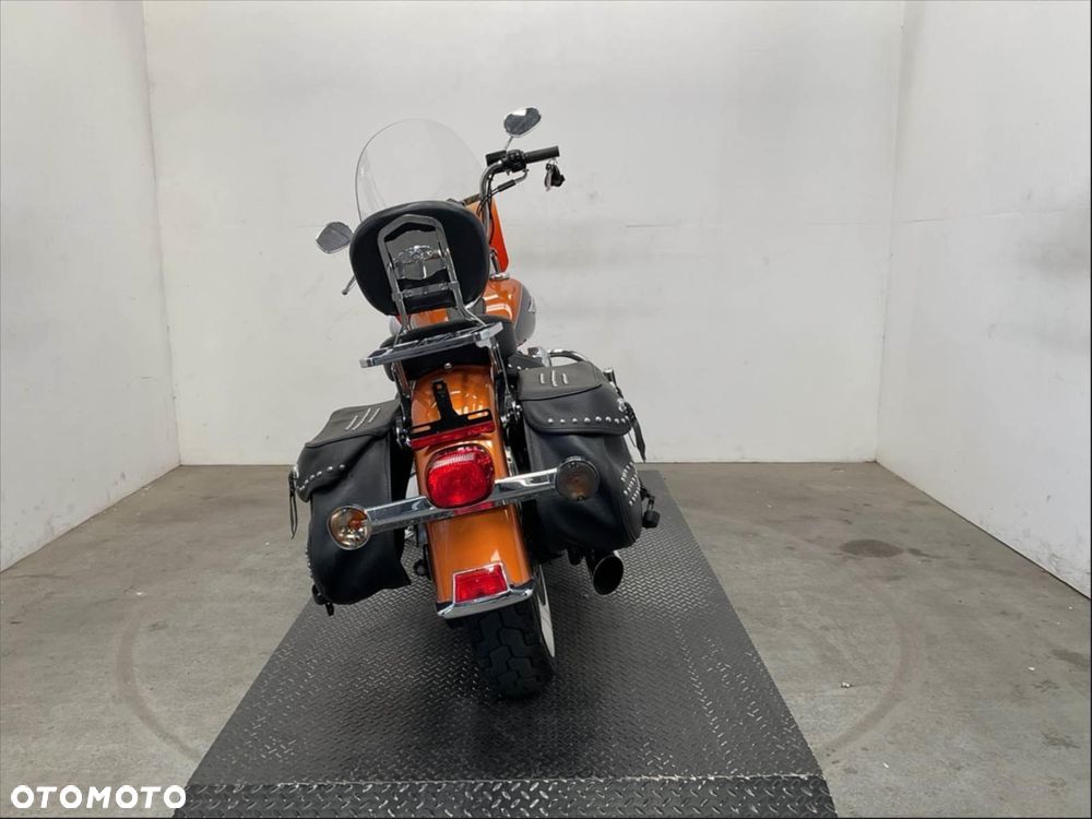 Harley-Davidson Softail Heritage Classic - 4
