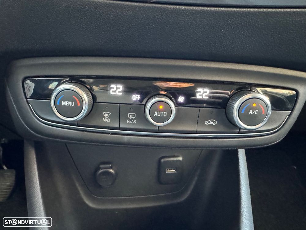 Opel Crossland 1.2 T Elegance - 16