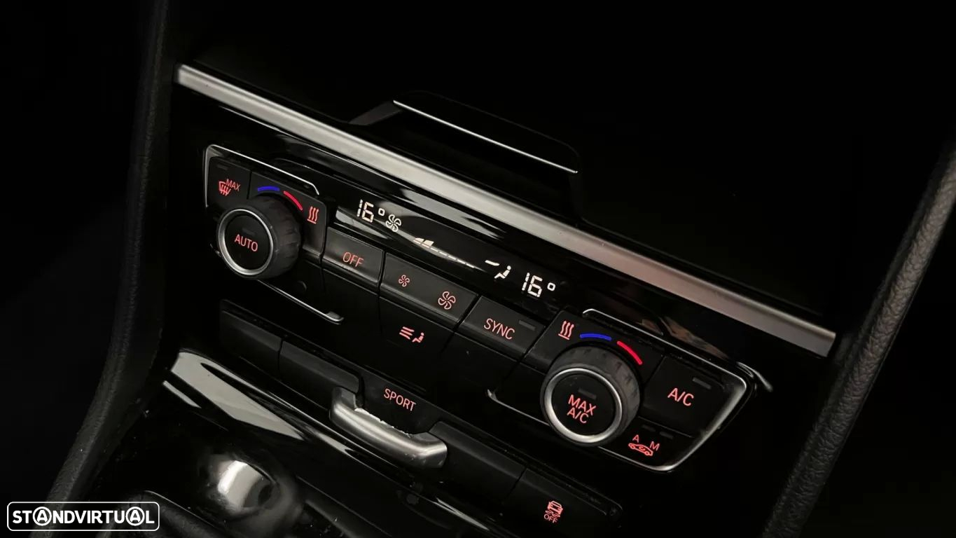 BMW 216 Active Tourer d Advantage - 18