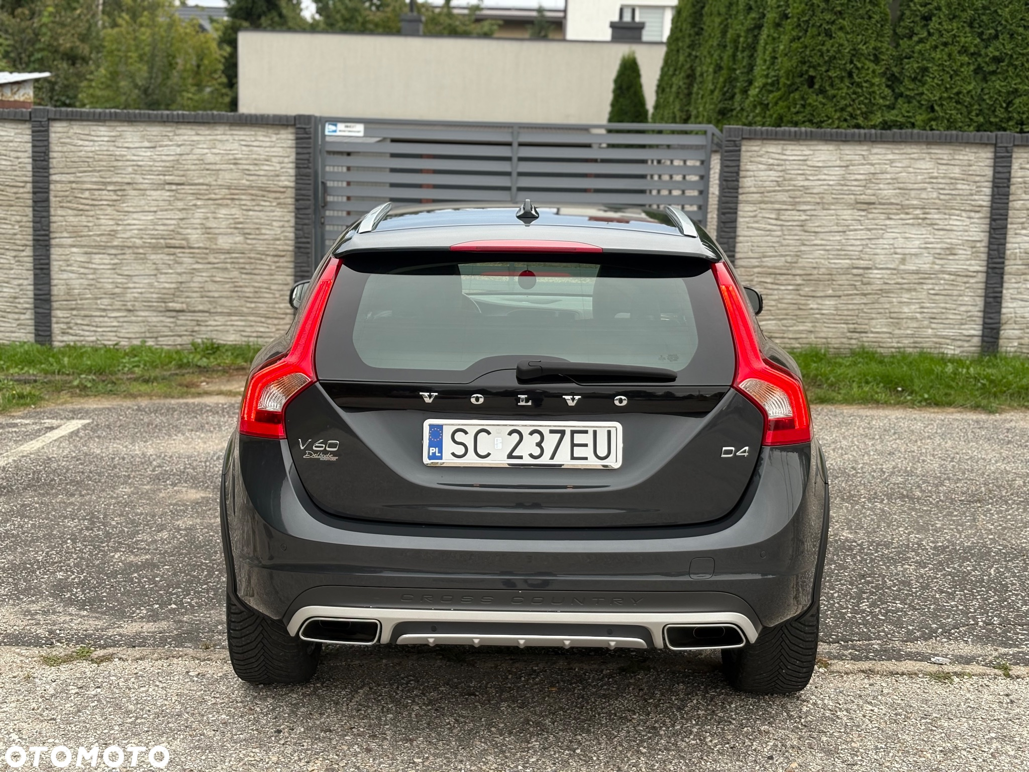 Volvo V60 Cross Country D4 Drive-E Momentum - 7