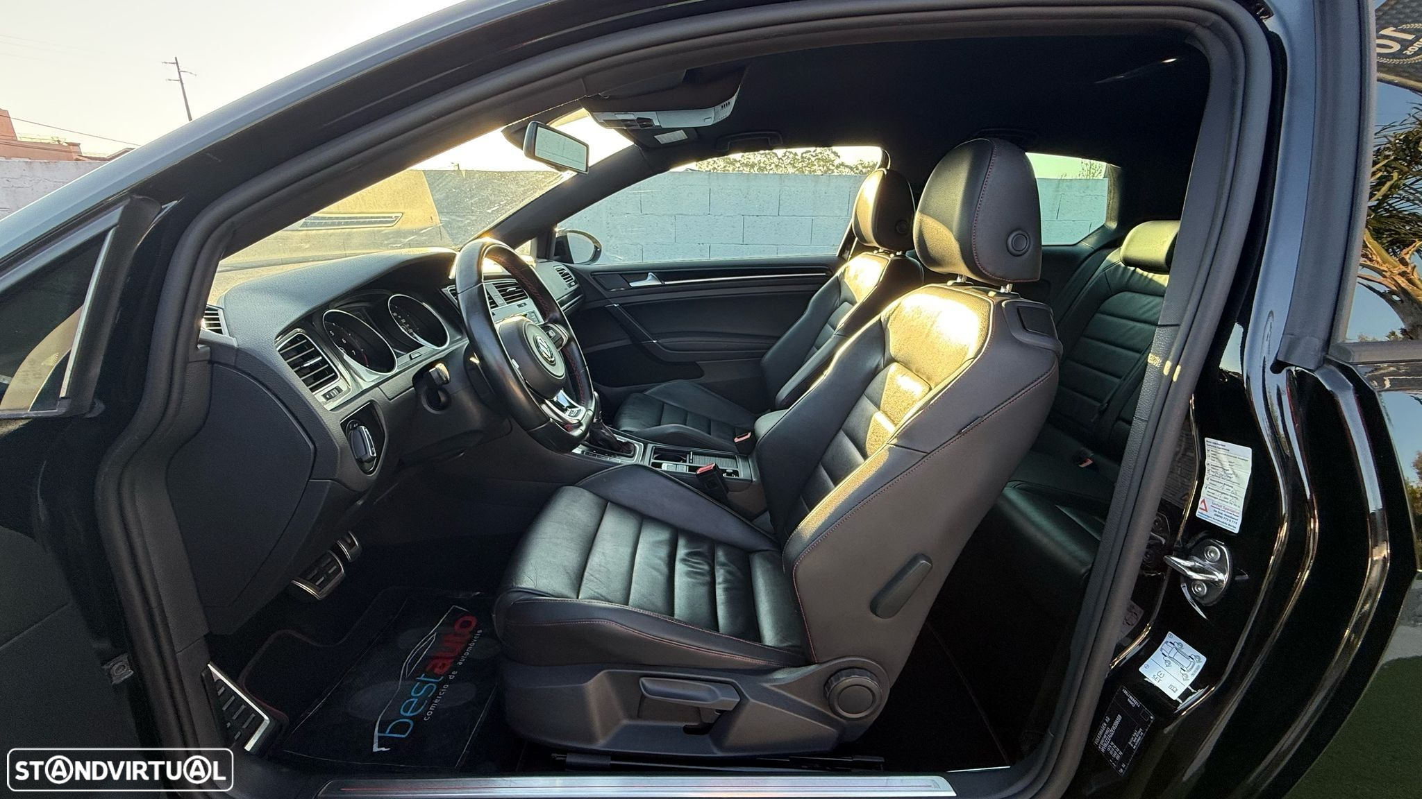 VW Golf 2.0 TSi GTi DSG Performance - 16