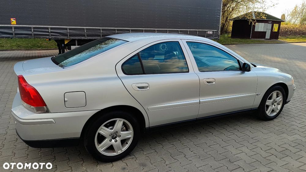 Volvo S60 D5 Kinetic - 5