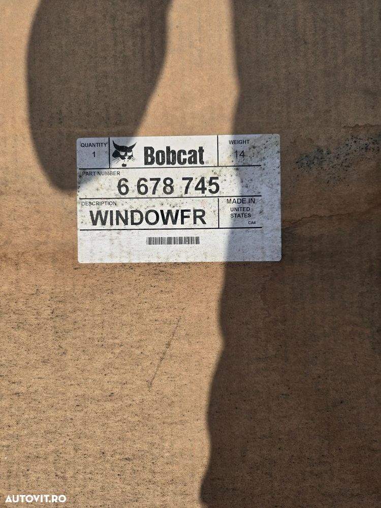 Geam frontal nou miniincarcator Bobcat seria G si S - 2