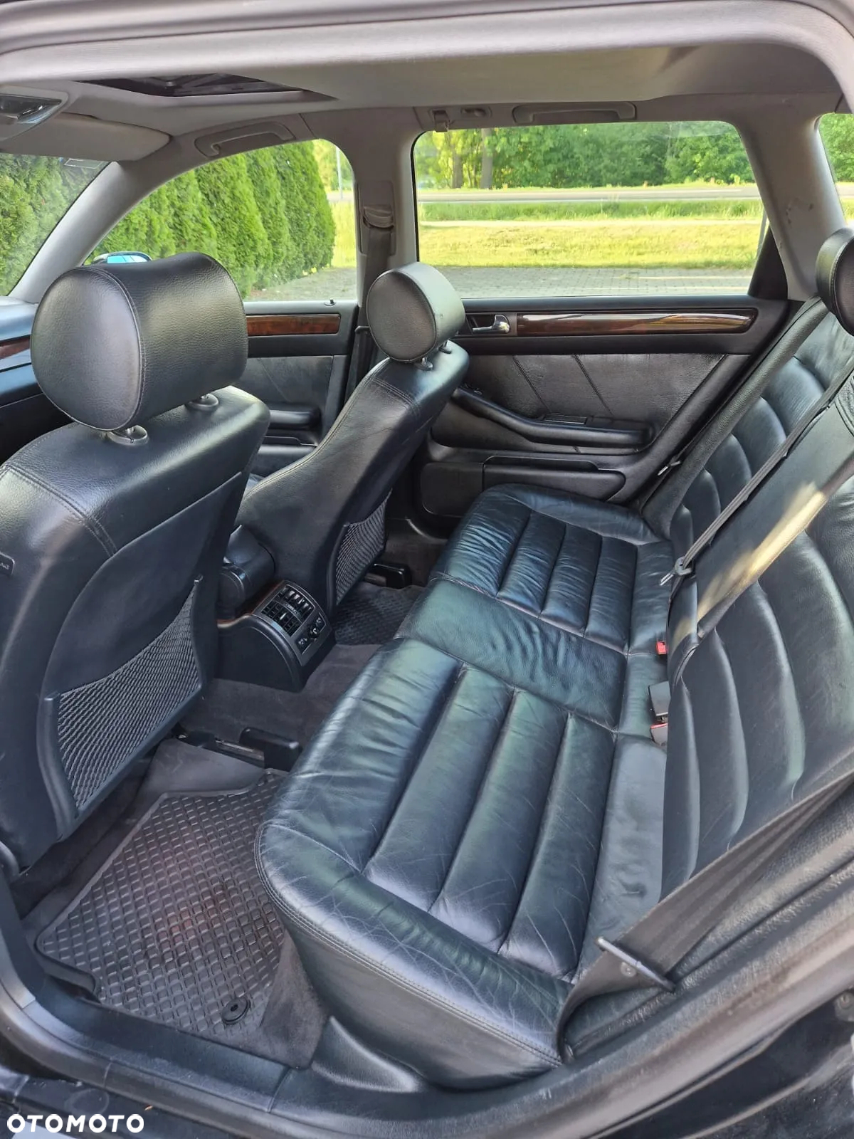 Audi A6 - 6