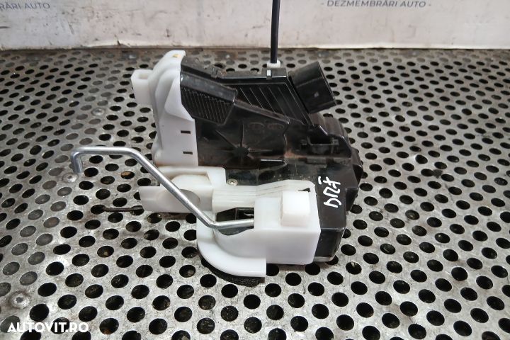 Broasca usa fata dreapta 81320-C8040 81320-C8040 Hyundai i20 2 (GB) [ - 1