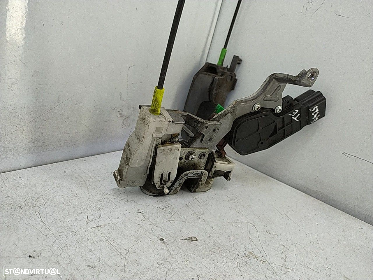Fecho Porta  Tras Esquerdo Peugeot 107 (Pm_, Pn_) - 5