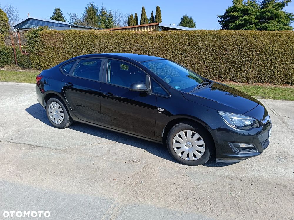 Opel Astra 1.6 ENERGY - 12