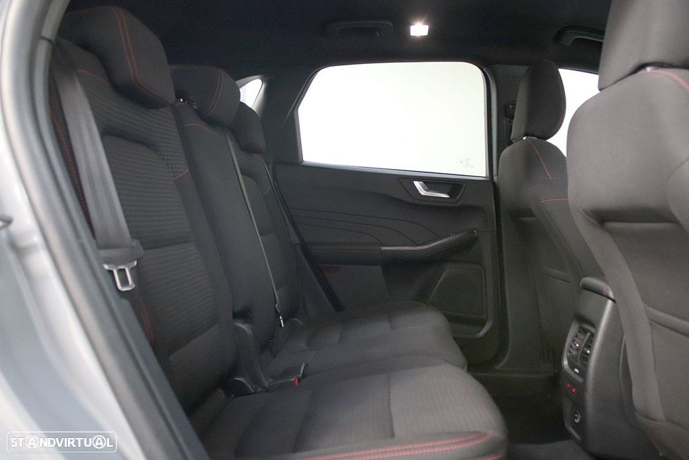 Ford Kuga 1.5 TDCi EcoBlue ST-Line - 25