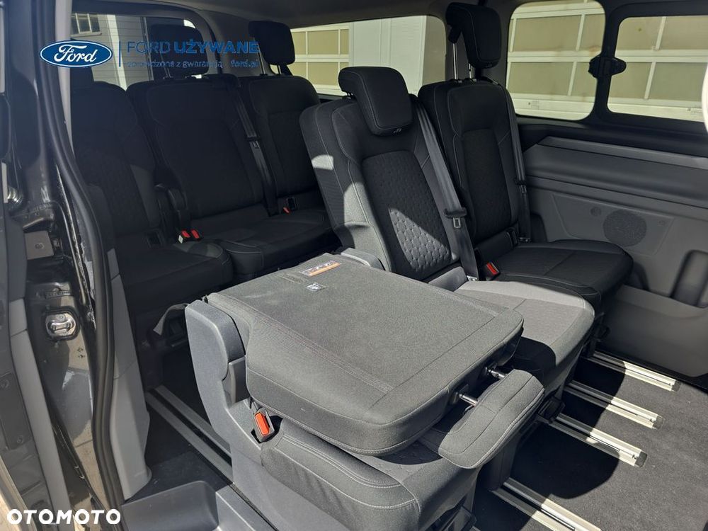 Ford Tourneo-custom - 8