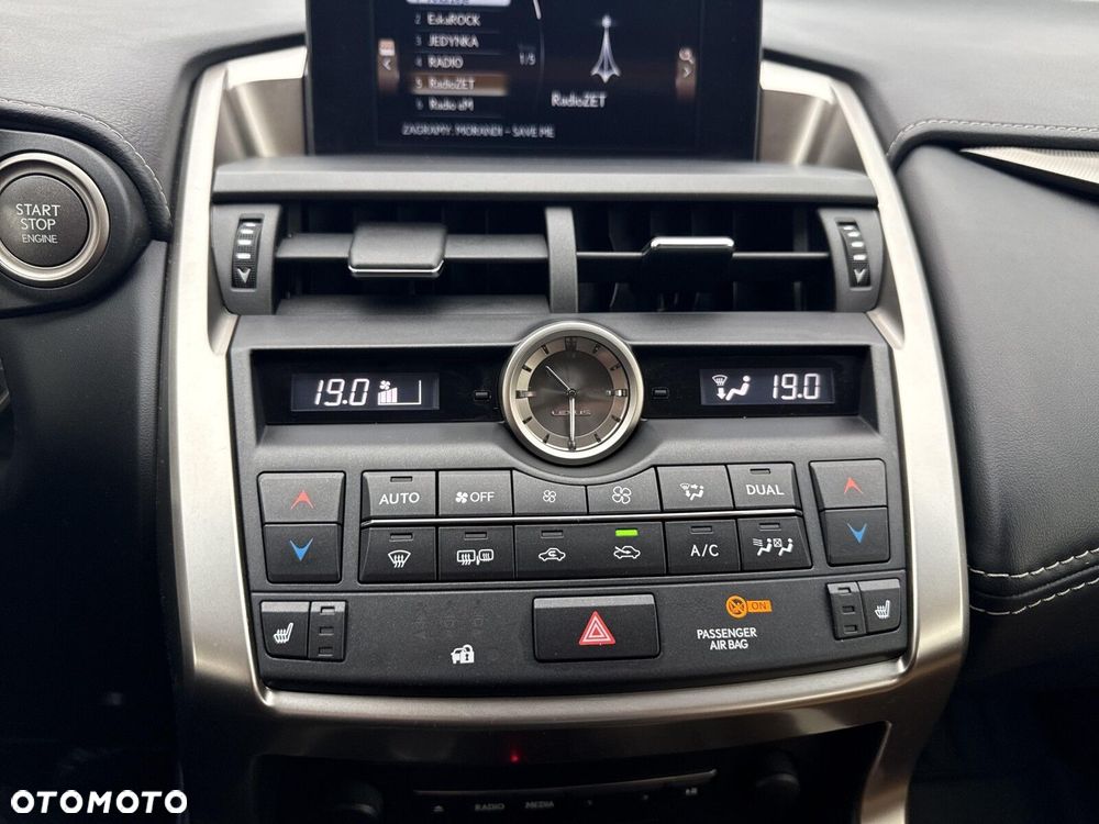 Lexus NX 200t Elite AWD - 22