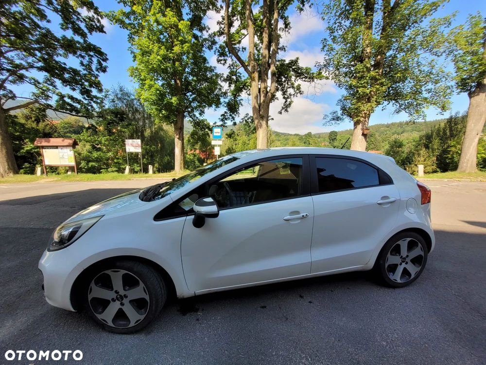Kia Rio 1.4 XL - 11
