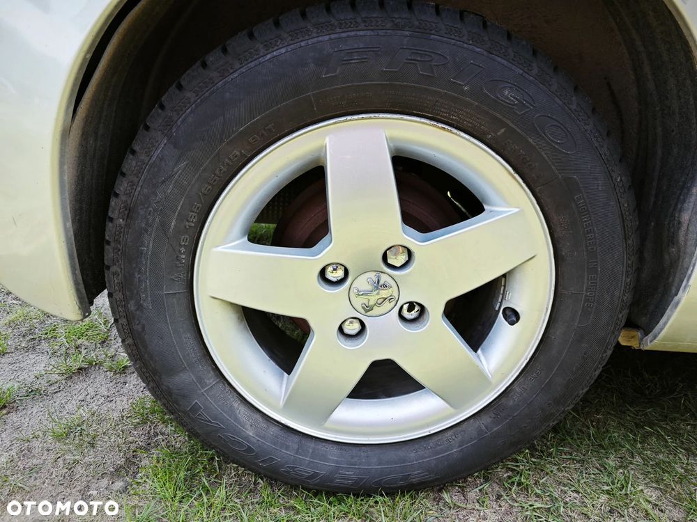 Peugeot 207 1.4 HDi Trendy - 16