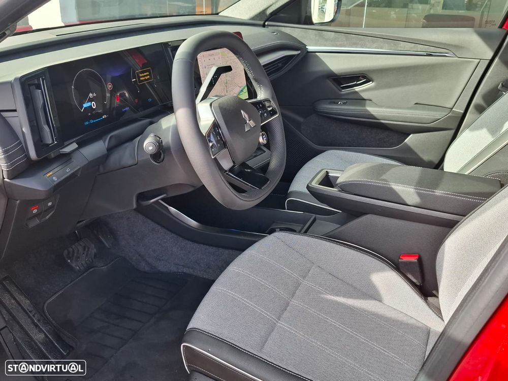 Mitsubishi Eclipse Cross 87 kWh Intense - 8