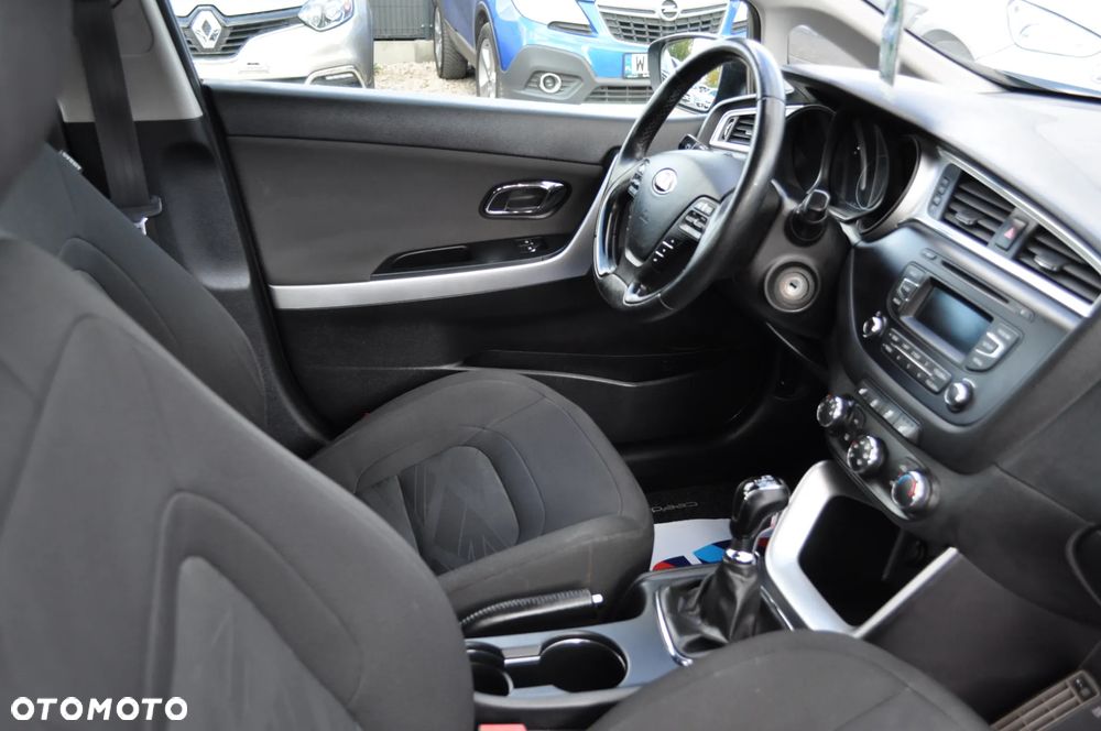 Kia Ceed 1.0 T-GDI M - 17