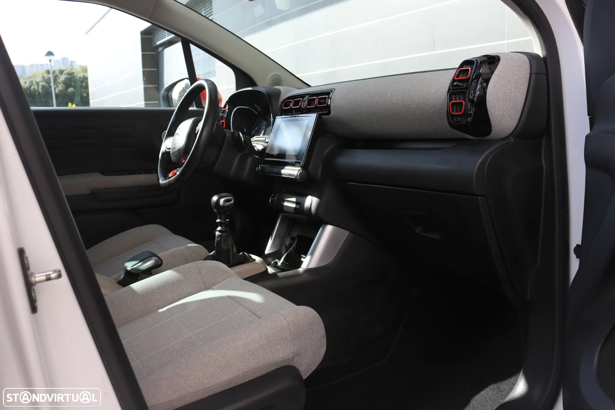 Citroën C3 Aircross 1.2 PureTech Shine - 10