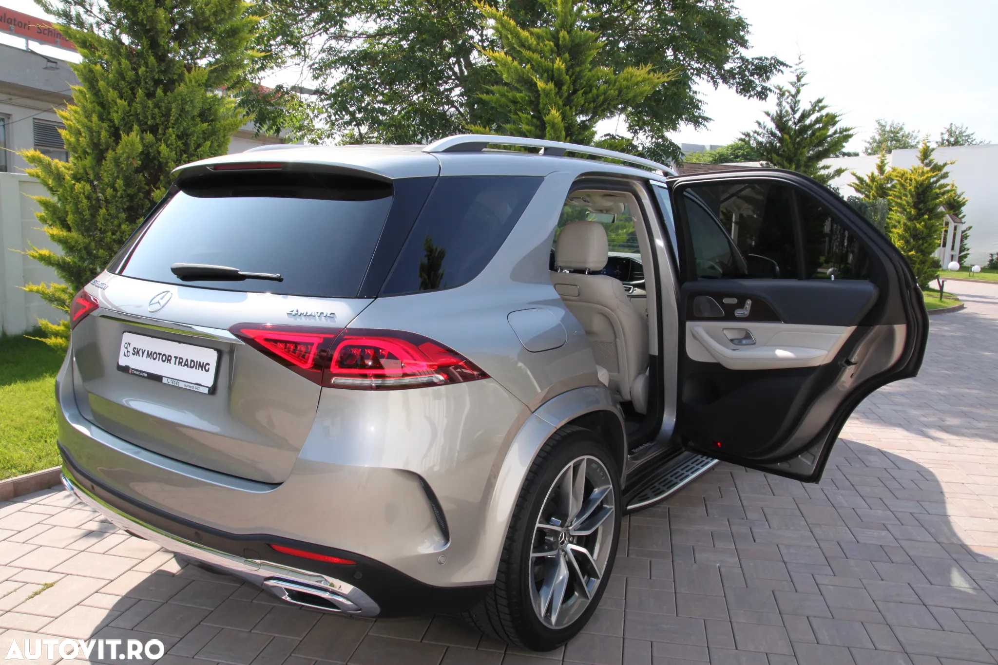 Mercedes-Benz GLE 350 d 4MATIC - 3