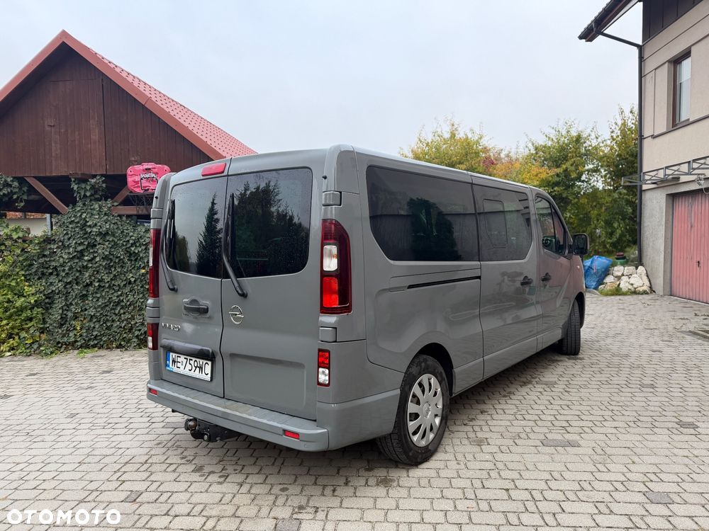 Opel Vivaro - 9