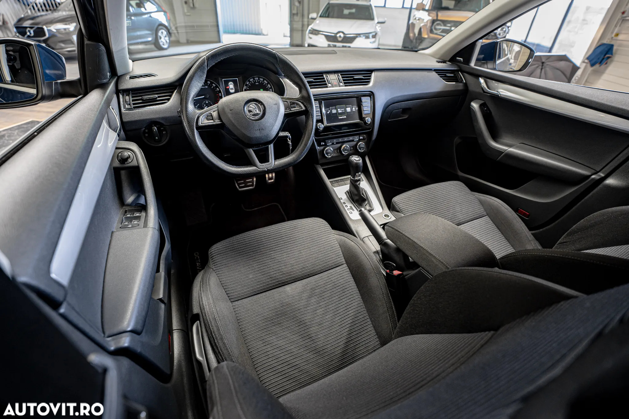 Skoda Octavia 2.0 TDI 4x4 DSG Ambition - 6