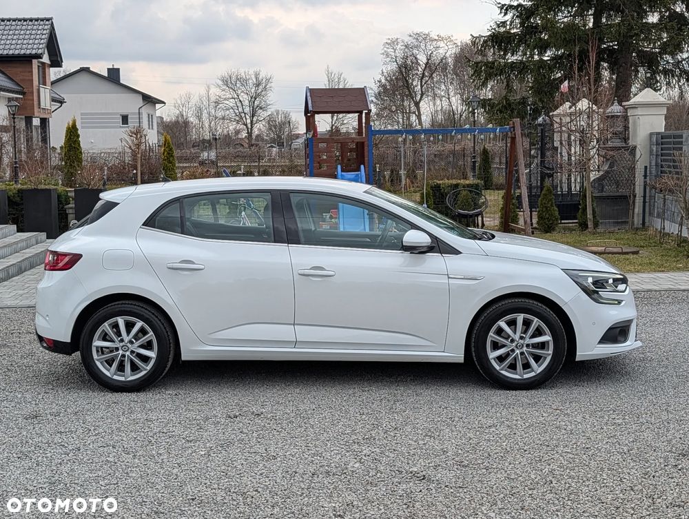 Renault Megane 1.6 SCe Intens - 9