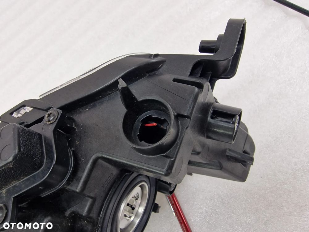 HYUNDAI TUCSON 3 III LIFT 18- LEWY HALOGEN LED / DRL , NR 92201-D7600 / 92201-D76 , NR AUKCJI H266 - 16