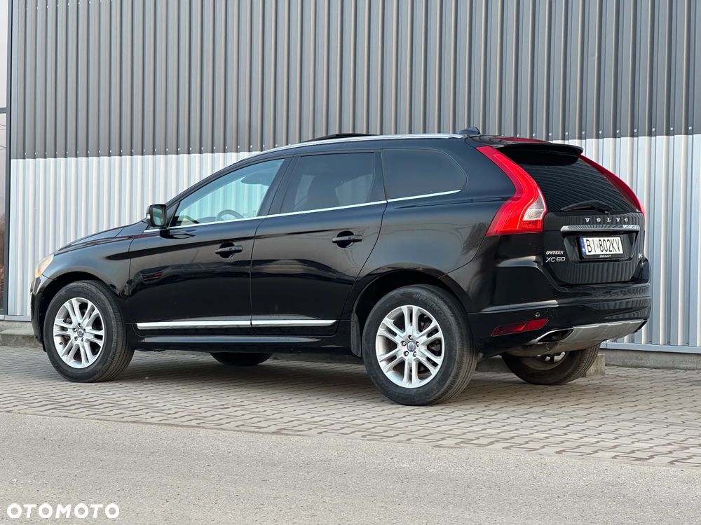 Volvo XC 60 T5 Geartronic Summum - 12
