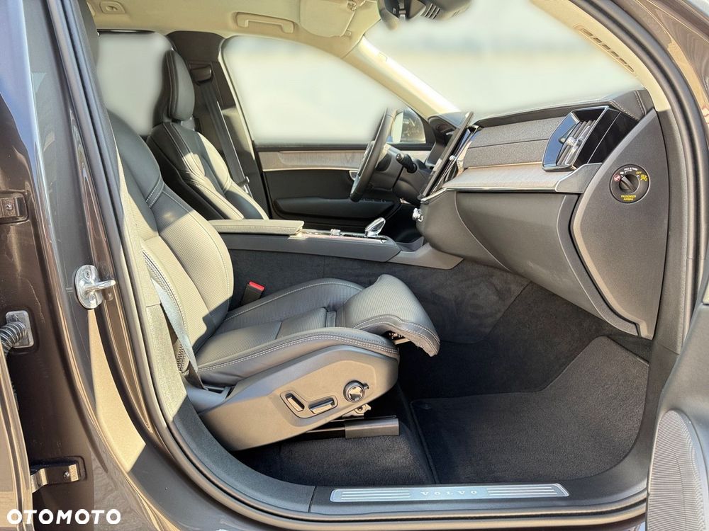Volvo XC 90 - 28
