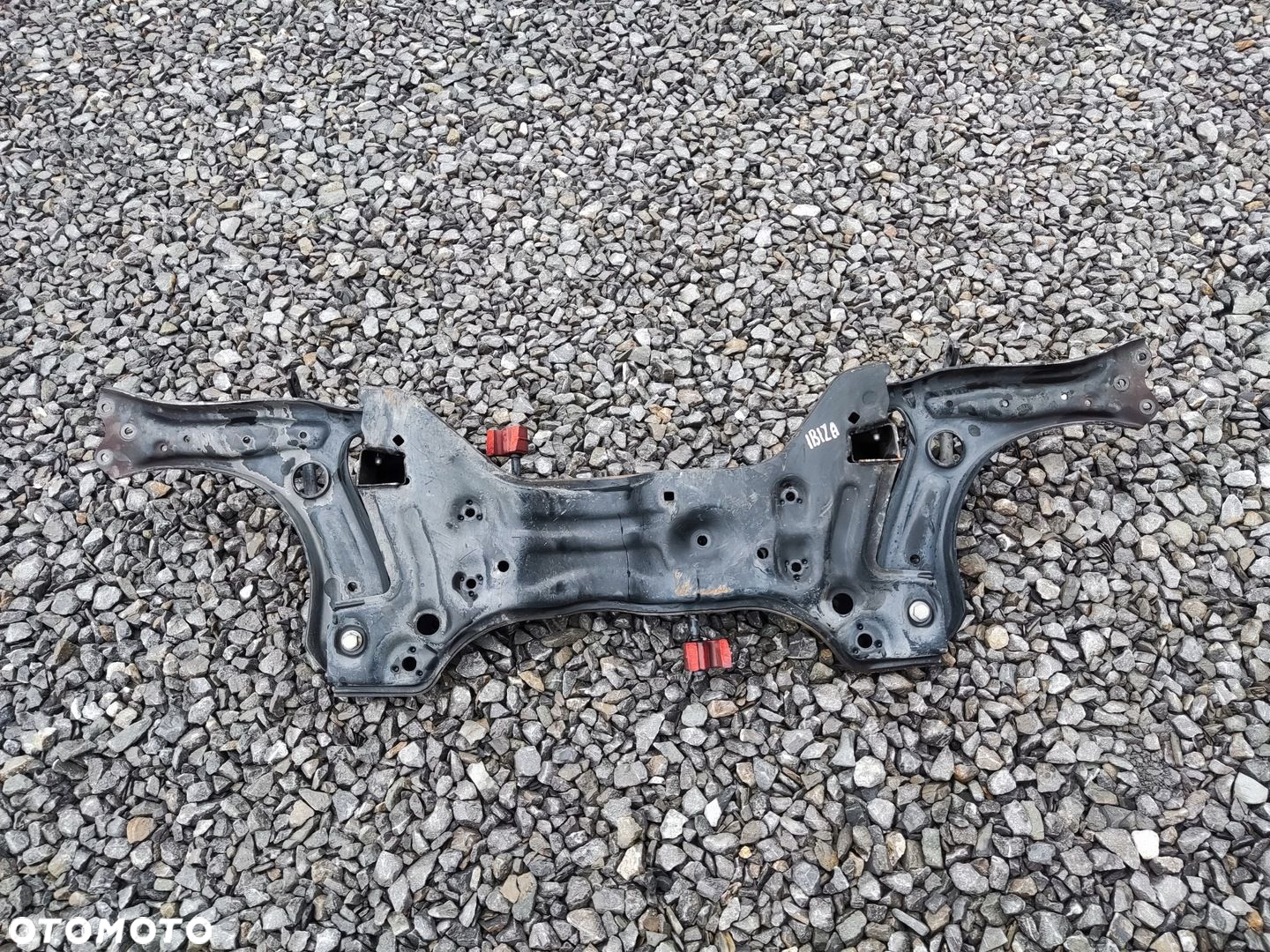 KOŁYSKA WÓZEK SANKI PRZÓD PRZEDNIE WAHACZE SEAT IBIZA IV 6J 6R0199347 08-12 - 6