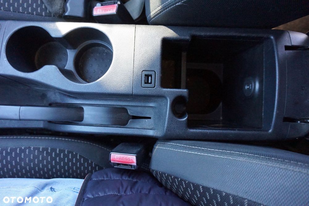 TUNEL ŚRODKOWY PODŁOKIETNIK QASHQAI+2 I J10 96910JD03E 96920JD00B NISSAN 2008-2013 - 2