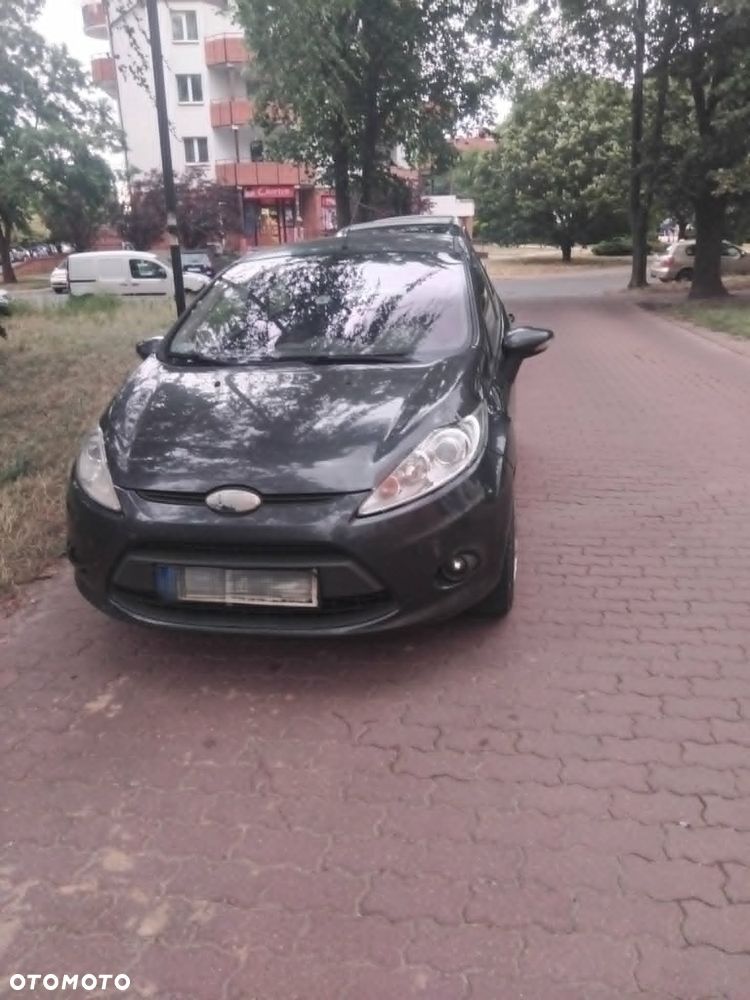 Ford Fiesta 1.4 Trend - 4