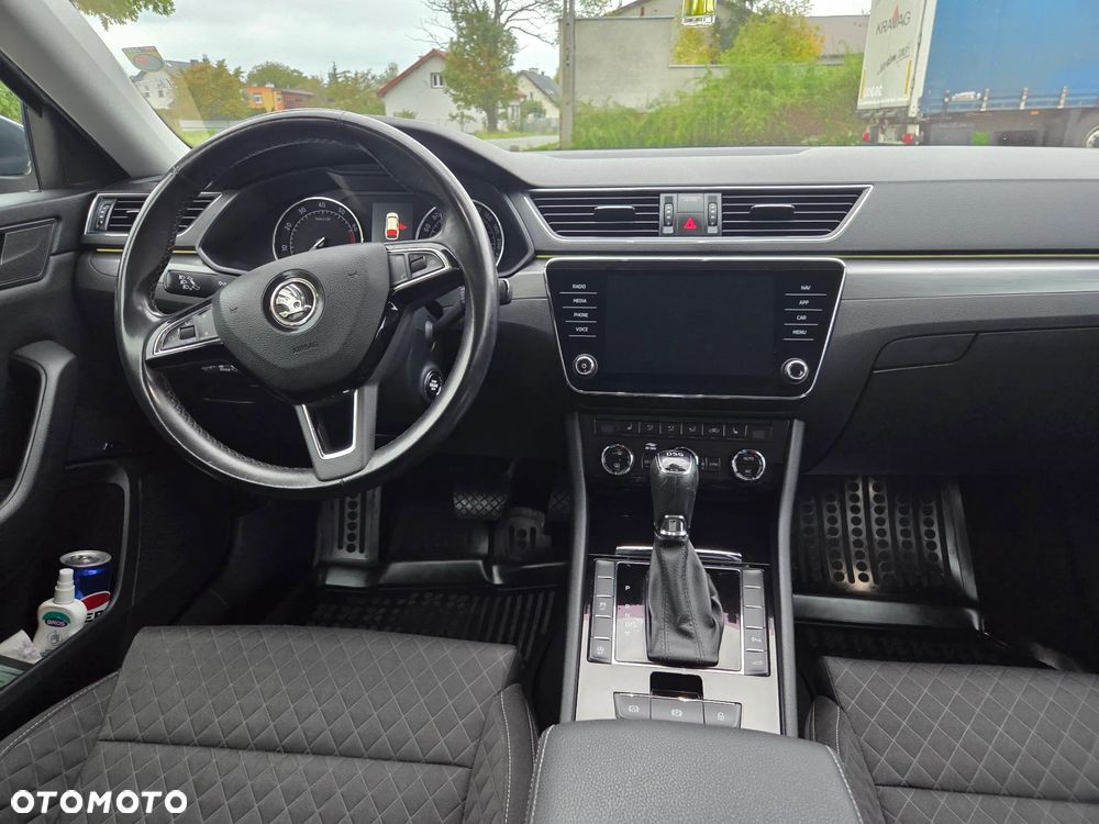 Skoda Superb 2.0 TSI Style DSG - 12