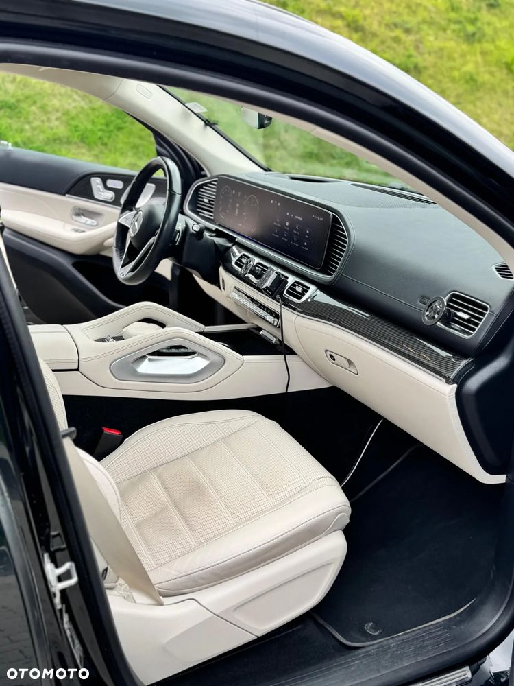 Mercedes-Benz GLE - 11