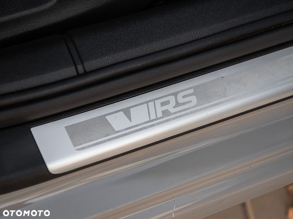 Skoda Octavia 2.0 TSI RS - 32