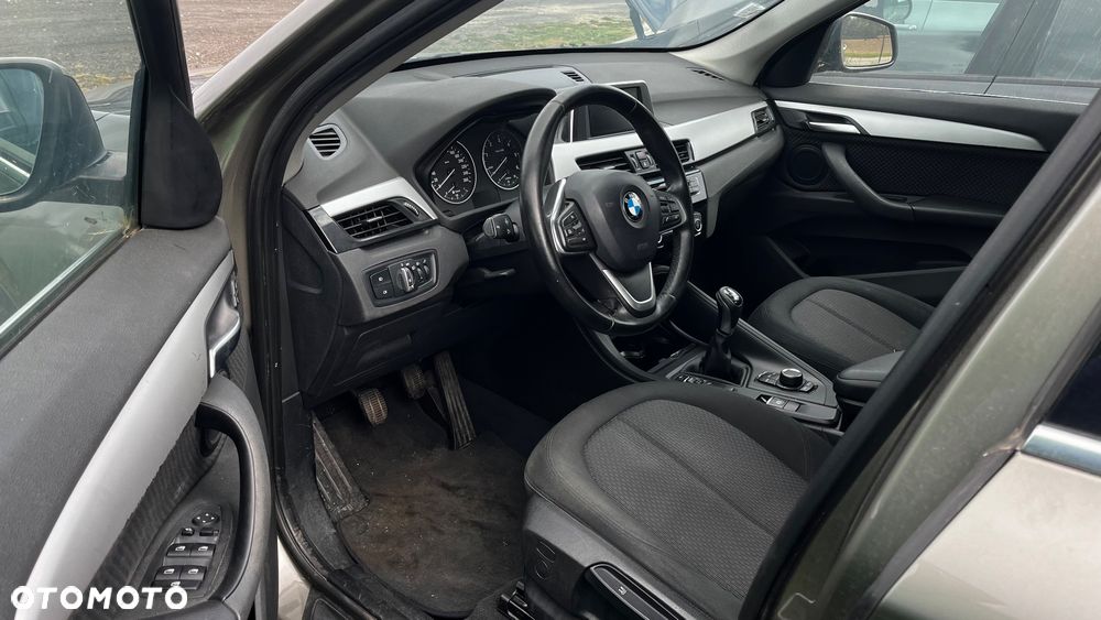 BMW X1 - 6